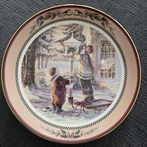 Trisha Romance Faithful Friends Collector Plate 2003 Winter Birds Cottage Decor